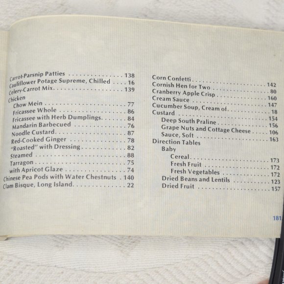 70’s Pressure Cooking Alma P Ralston Vegetarian Kitchen Vintage Cook Book Art - Picture 10 of 13